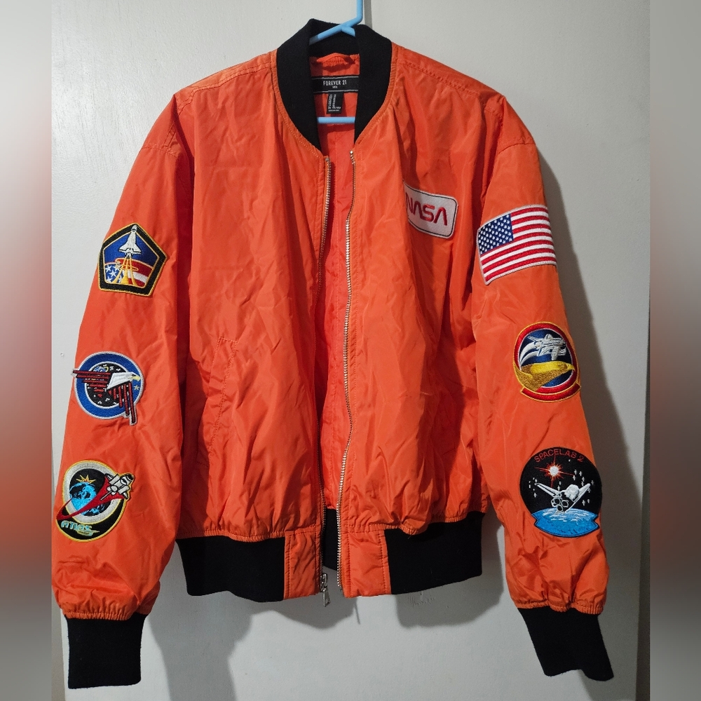 Forever 21 Men's Size M NASA Flight Jacket, NWOT,Orange w/ Official NASA Patches